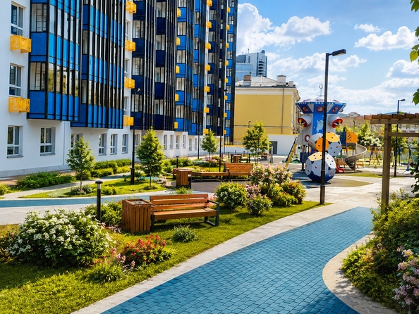 
  Продается 4-комн. квартира 107.3 м², в ЖК Космос. Фото 1.
