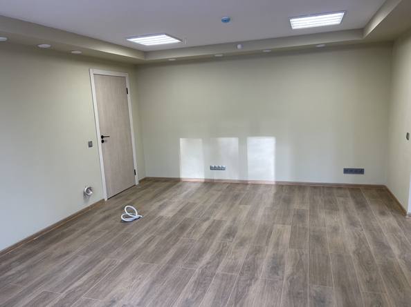 
  Продам универсальное помещение 69 м², в ЖК Плодово-Ягодный, дом 1. Фото 5.