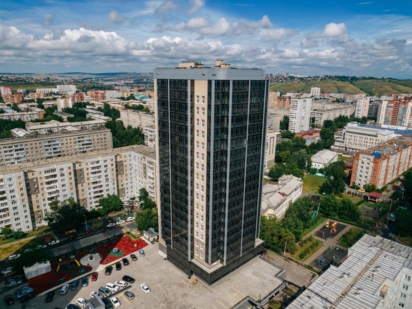 
  Продается 3-комн. квартира 124.6 м², в ЖК Кристалл, корпус 2. Фото 3.