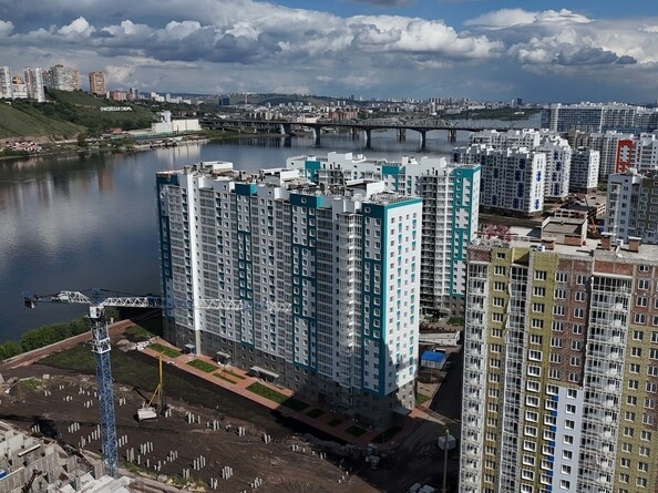 
  Продается комната 38.4 м², в ЖК Тихие зори, дом Стрелка, корпус 1. Фото 1.