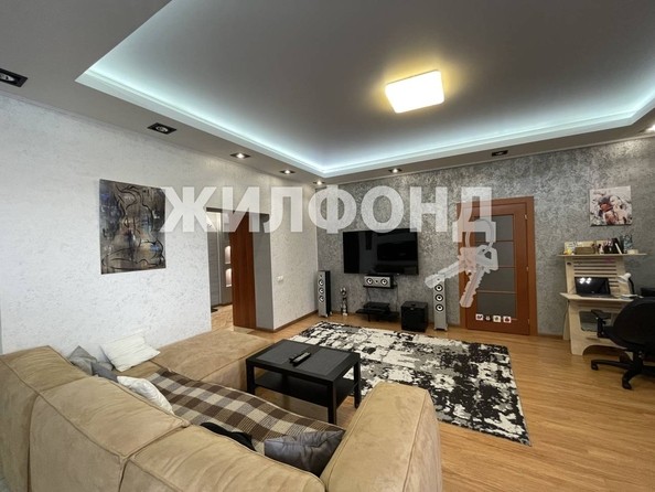 
   Продам 2-комнатную, 79 м², Комсомольский пр-кт, 40

. Фото 3.