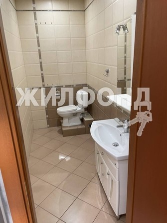 
   Продам 2-комнатную, 79 м², Комсомольский пр-кт, 40

. Фото 10.