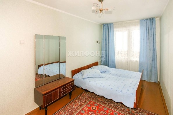 
   Продам 4-комнатную, 72 м², Попова ул, 96

. Фото 3.