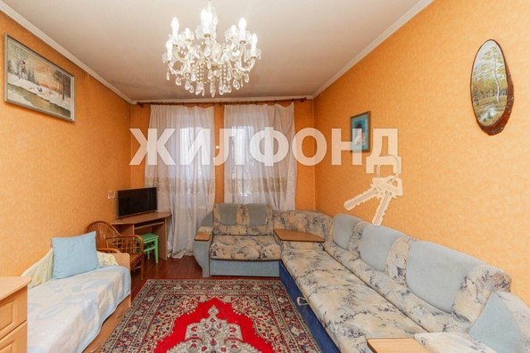 
   Продам дом, 100 м², Барнаул

. Фото 3.