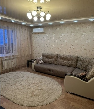 
   Продам 2-комнатную, 63 м², Сергея Семенова ул, 17

. Фото 11.