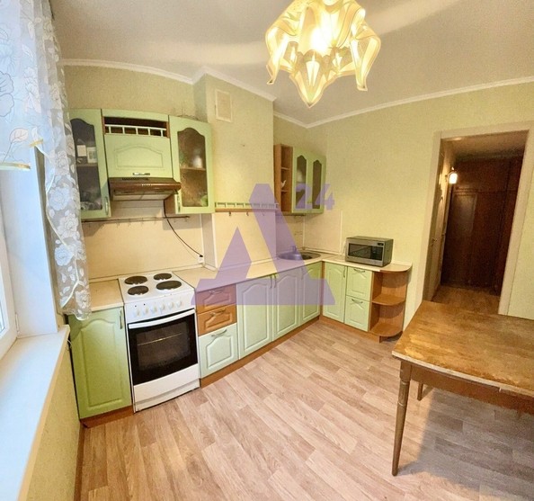 
   Продам 2-комнатную, 50 м², Ляпидевского ул, 1/1

. Фото 14.