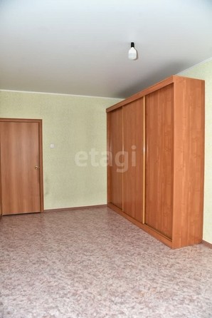 
   Продам 1-комнатную, 34.9 м², Ленинградская ул, 38

. Фото 2.