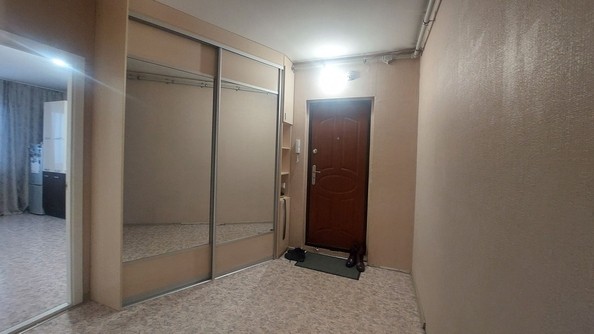 
   Продам 3-комнатную, 77 м², Шумакова ул, 61

. Фото 4.