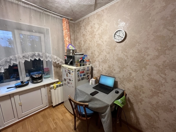 
   Продам 1-комнатную, 30.6 м², Союза Республик ул, 46/8

. Фото 9.