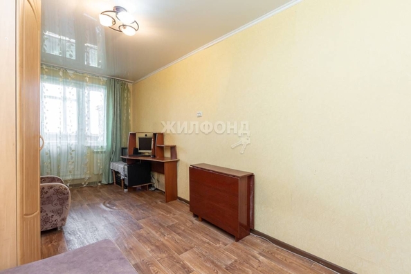 
   Продам 3-комнатную, 59 м², Кавалерийская ул, 1

. Фото 4.