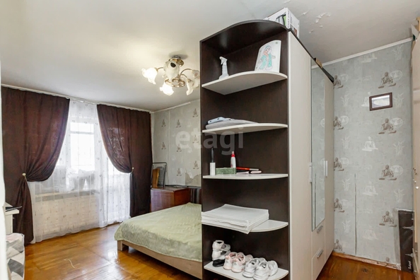 
   Продам 3-комнатную, 60 м², Панфиловцев ул, 6

. Фото 2.