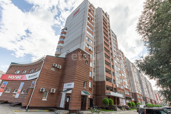 
   Продам 4-комнатную, 119.4 м², Балтийская ул, 2

. Фото 8.