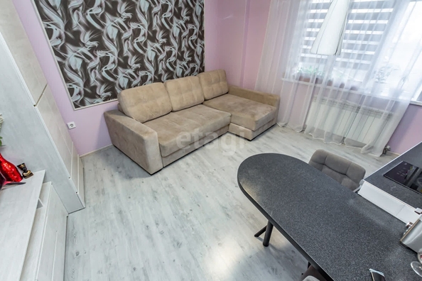 
   Продам 2-комнатную, 40 м², Антона Петрова ул, 254

. Фото 6.