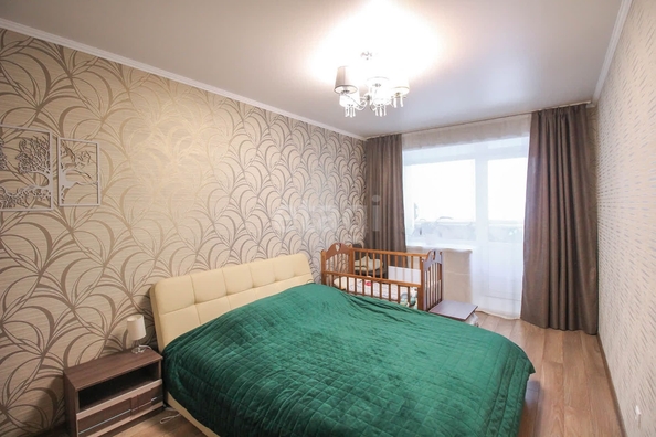 
   Продам 4-комнатную, 100 м², Новгородская ул, 26

. Фото 1.