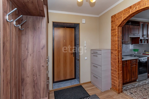 
   Продам 2-комнатную, 50.6 м², Лазурная ул, 31

. Фото 2.