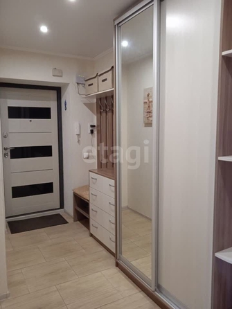 
   Продам 2-комнатную, 60 м², Балтийская ул, 3

. Фото 1.