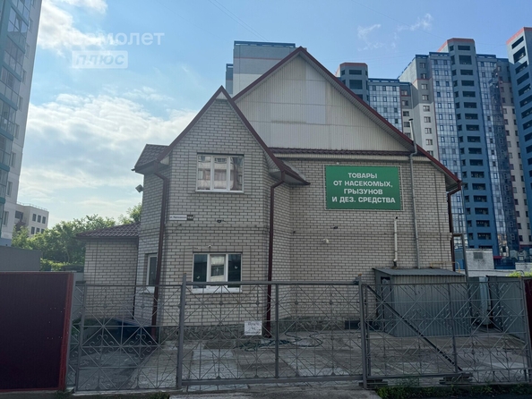 
   Продам дом, 223.7 м², Барнаул

. Фото 1.