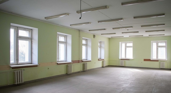 
   Сдам помещение свободного назначения, 2200 м², Чернышевского ул, 282

. Фото 5.