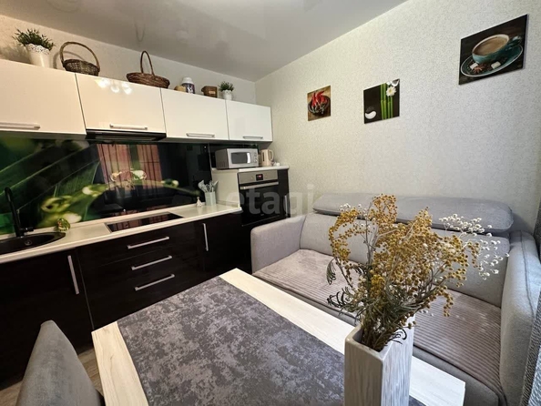 
   Продам 1-комнатную, 38 м², Балтийская ул, 104

. Фото 2.