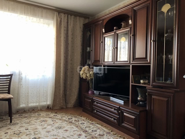 
   Продам 3-комнатную, 66 м², Малахова ул, 146

. Фото 4.