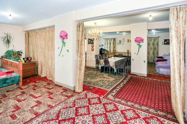 
   Продам дом, 492.5 м², Барнаул

. Фото 2.