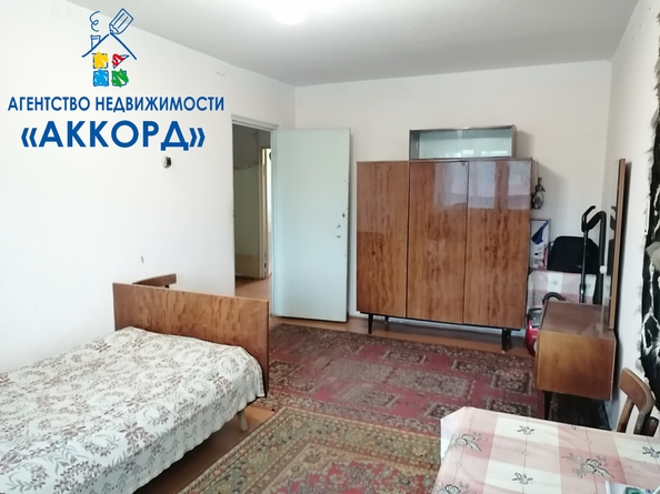 
   Продам 3-комнатную, 61.8 м², Октябрьская ул, 35

. Фото 6.