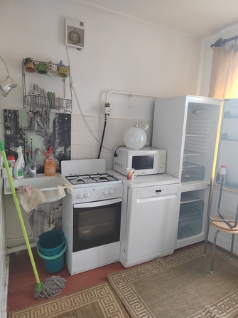 
  Сдам в аренду 2-комнатную квартиру, 44 м², Барнаул

. Фото 10.