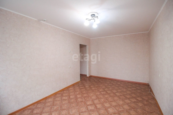 
   Продам 1-комнатную, 40.1 м², Чеглецова ул, 66Б

. Фото 1.