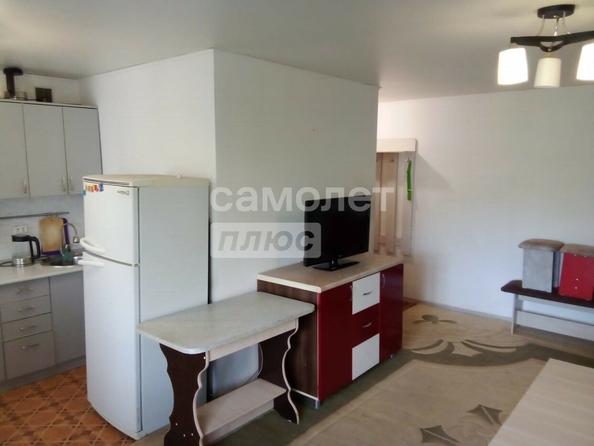 
  Продается 2-комн. квартира, 42 м², Комсомольская ул, д. 125
. Фото 2.