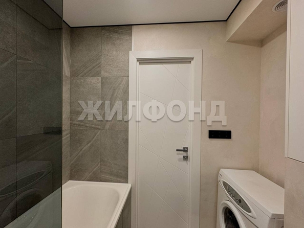 
  Продается 1-комн. квартира, 36.8 м², Власихинская ул
. Фото 5.