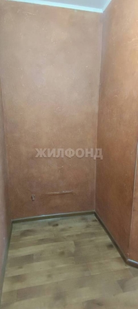 
  Продается 1-комн. квартира, 32.9 м², Малахова ул, д. 87б
. Фото 12.