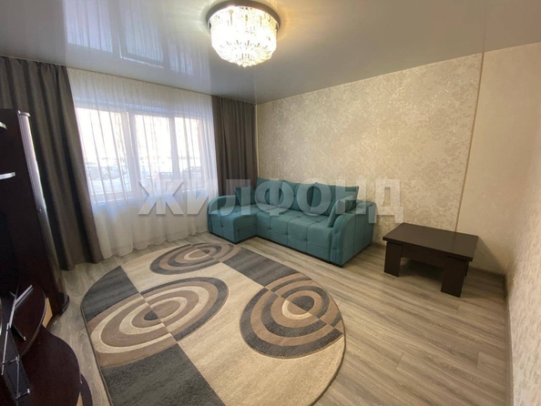 
  Продается 2-комн. квартира, 55.7 м², Солнечная Поляна ул, д. 35
. Фото 1.