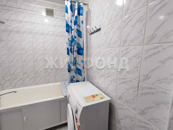 
  Продается 2-комн. квартира, 43.6 м², Глушкова ул, д. 40
. Фото 25.