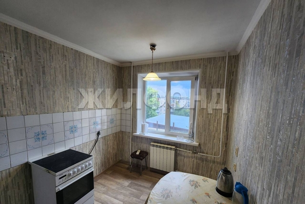 
  Продается 3-комн. квартира, 65.1 м², Гущина ул, д. 77
. Фото 2.