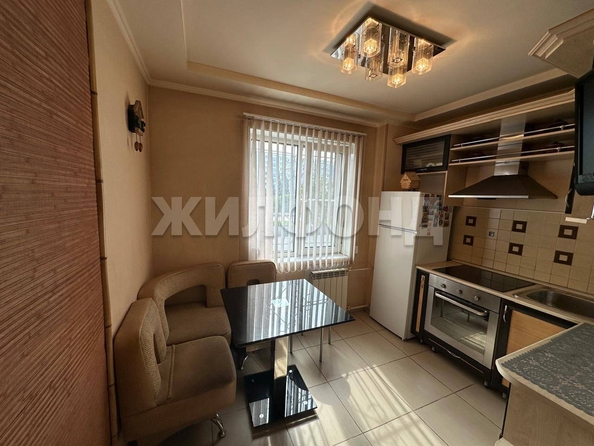 
  Продается 2-комн. квартира, 53.6 м², Попова ул
. Фото 2.