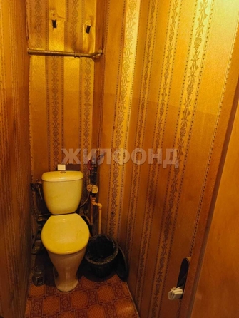 
  Продается 3-комн. квартира, 60 м², 40 лет Октября ул
. Фото 7.