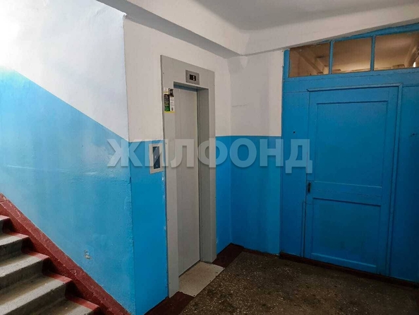 
  Продается 3-комн. квартира, 60 м², 40 лет Октября ул
. Фото 8.