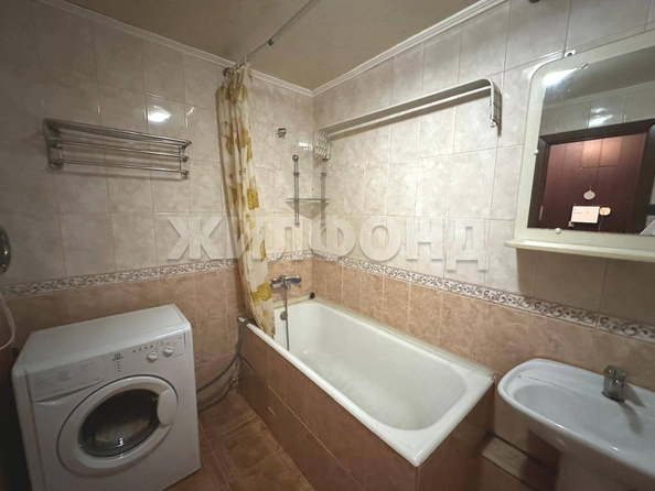 
  Продается 3-комн. квартира, 55 м², Пионеров ул, д. 7
. Фото 12.