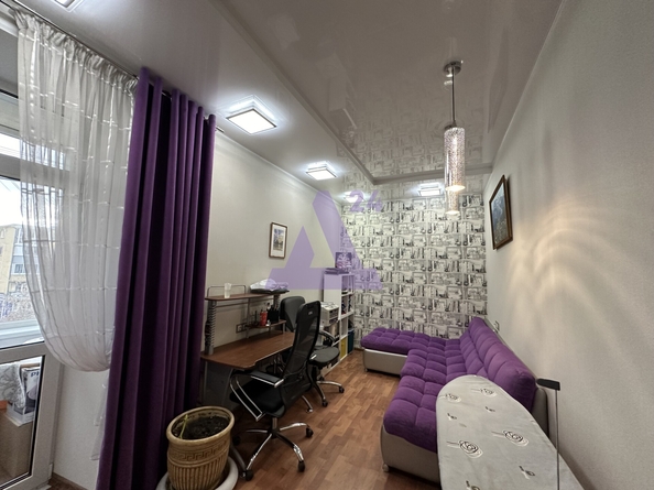
  Продается 4-комн. квартира, 95 м², Ленина пр-кт, д. 65
. Фото 2.