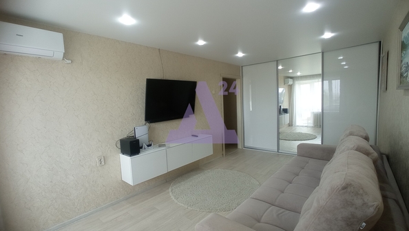 
  Продается 1-комн. квартира, 31 м², Октябрьская ул, д. 21
. Фото 2.