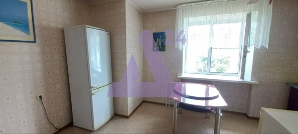 
  Продается 3-комн. квартира, 89.9 м², Малахова ул, д. 113
. Фото 6.