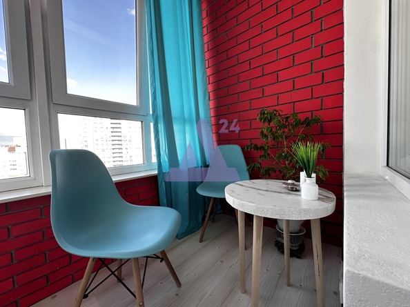 
  Продается 3-комн. квартира, 75 м², Солнечная Поляна ул, д. 94
. Фото 4.