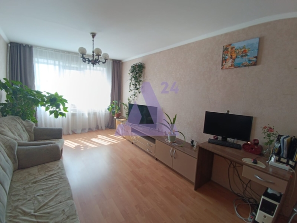 
  Продается 2-комн. квартира, 52.7 м², Весенняя ул, д. 12
. Фото 6.