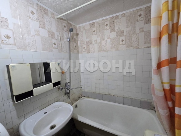 
  Продается 3-комн. квартира, 60.4 м², Победы ул
. Фото 13.