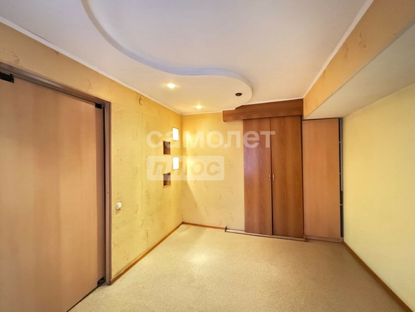 
  Продается 3-комн. квартира, 58 м², Светлова ул, д. 72
. Фото 4.