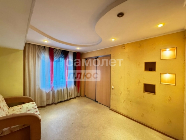 
  Продается 3-комн. квартира, 58 м², Светлова ул, д. 72
. Фото 5.