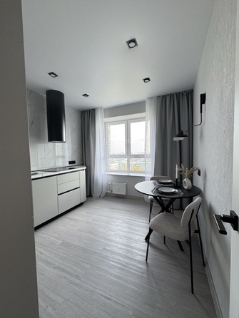 
  Продается 1-комн. квартира, 37.3 м², ЖК Классика, Павловский 60Б
. Фото 2.