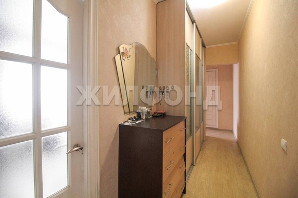 
  Продается 2-комн. квартира, 52.5 м², Солнечная Поляна ул
. Фото 17.