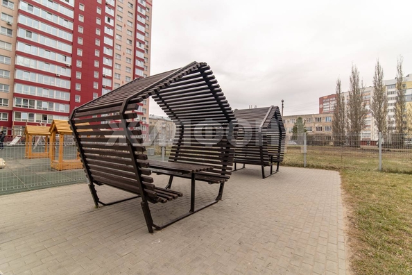 
  Продается 4-комн. квартира, 88.5 м², Юрина ул
. Фото 23.