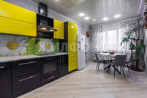 
  Продается 2-комн. квартира 67.8 м². Фото 2.